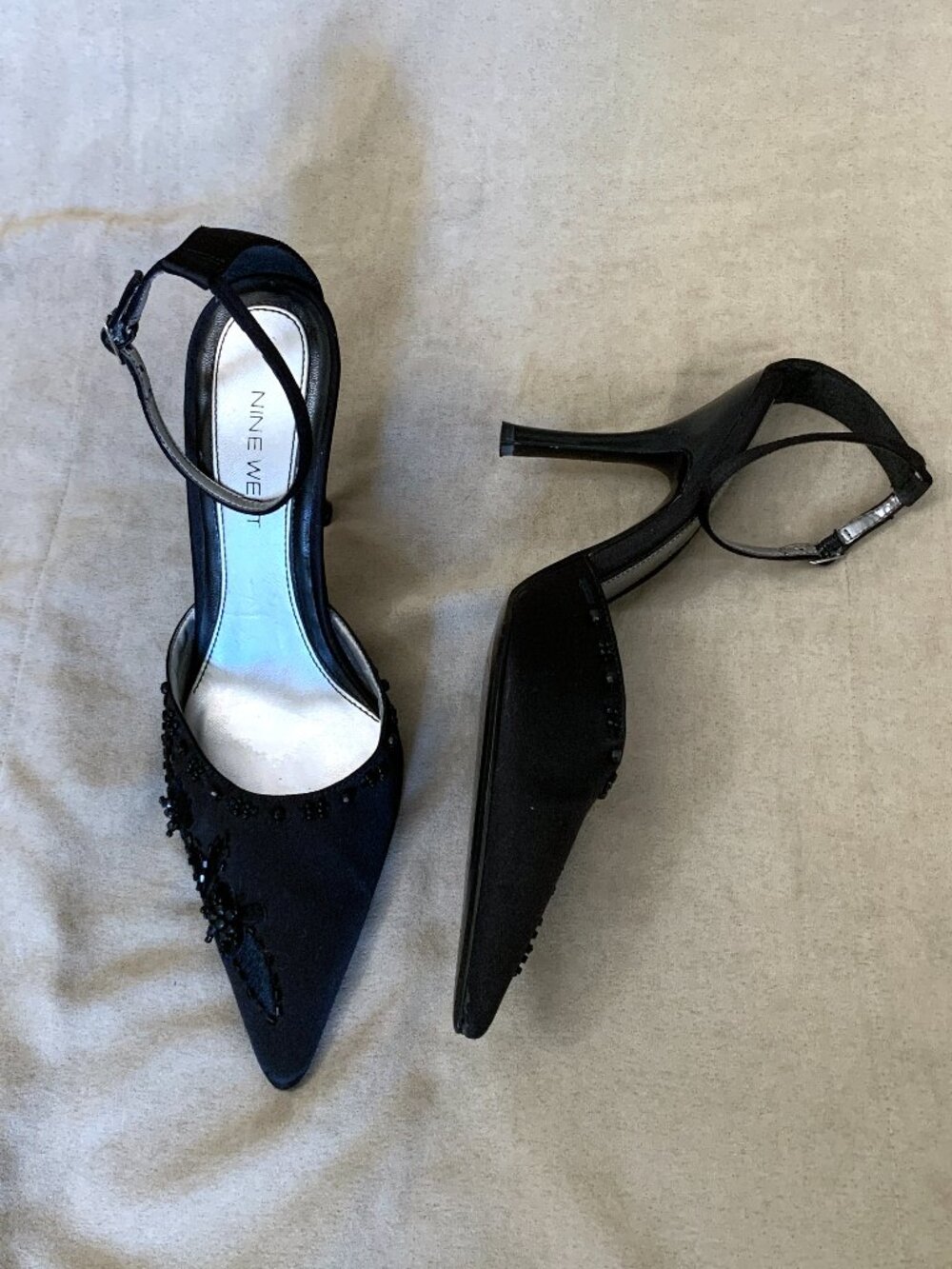 VINTAGE Nine West Black Heels Pointed Toe Beaded Details Size 7/7.5